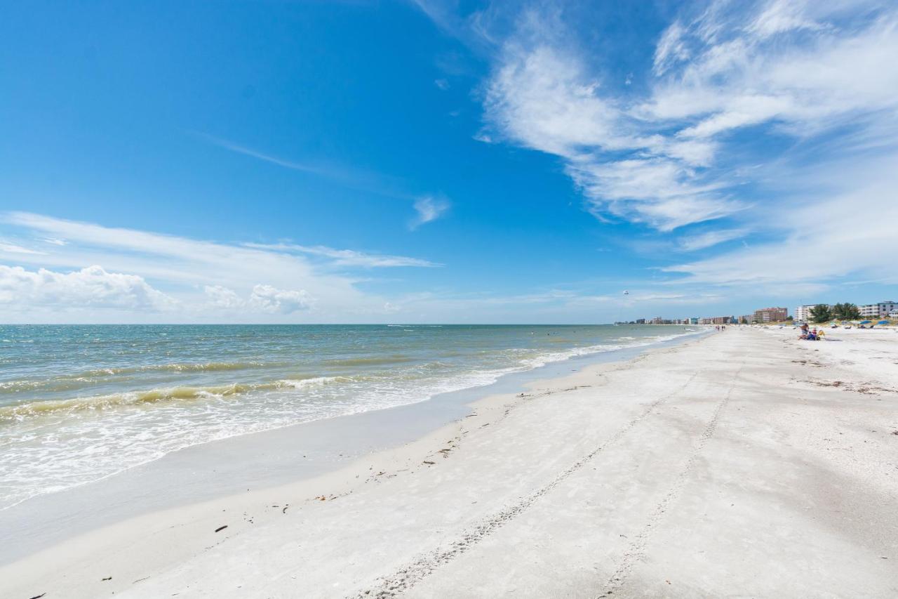 #502 Beach Place Condos - Nightly Rental St. Pete Beach Buitenkant foto